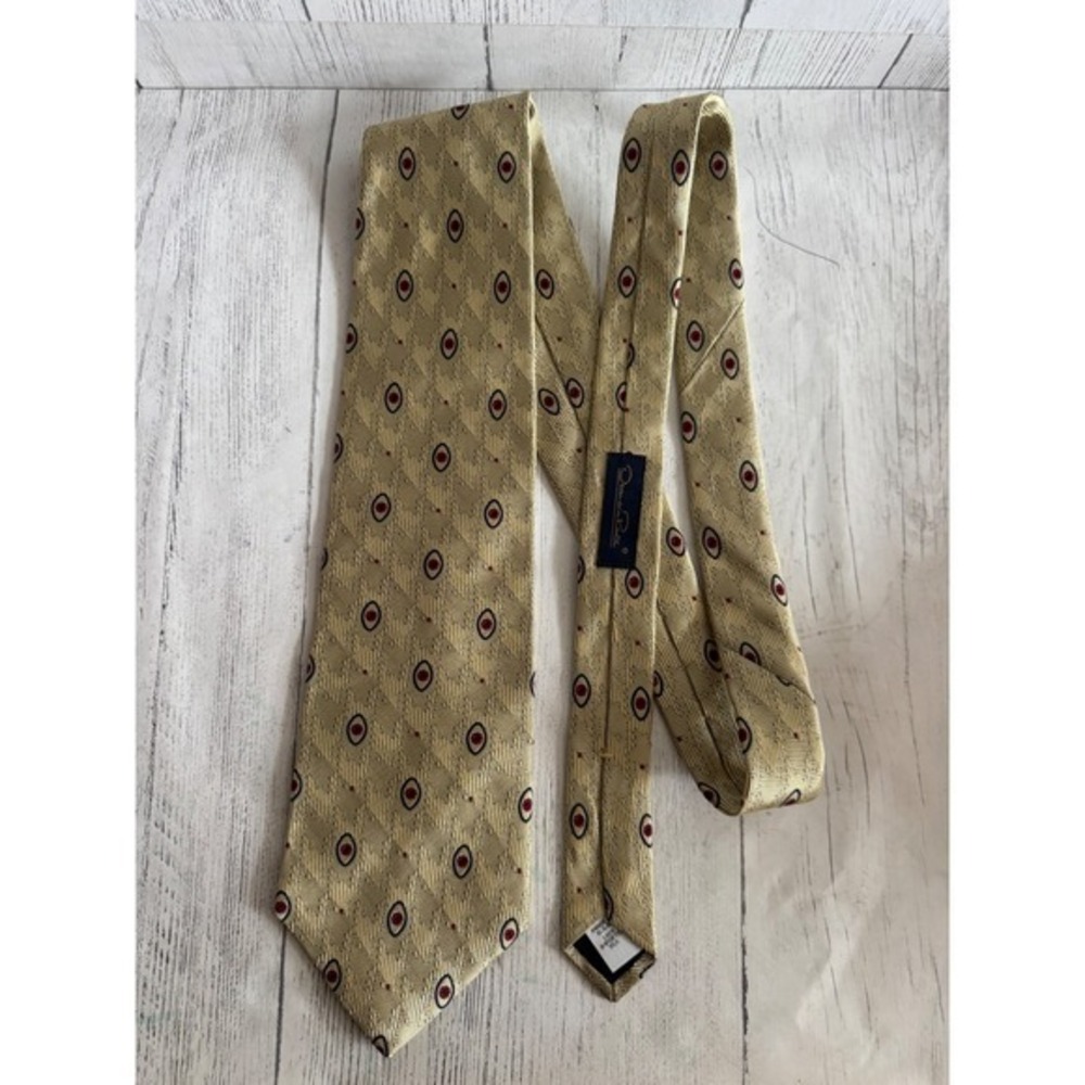 Oscar de la Renta Mens Silk Tie Geometric Pattern Gold Red Blue Made USA
